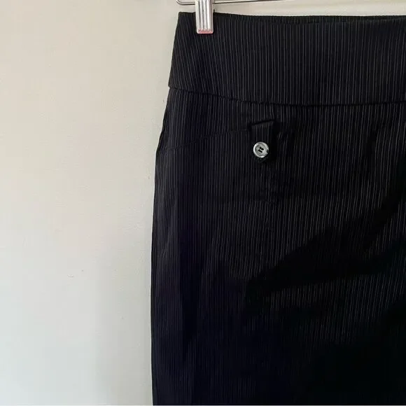 Reitmans Black Pinstripe‎ Pencil Skirt - Picture 6 of 7